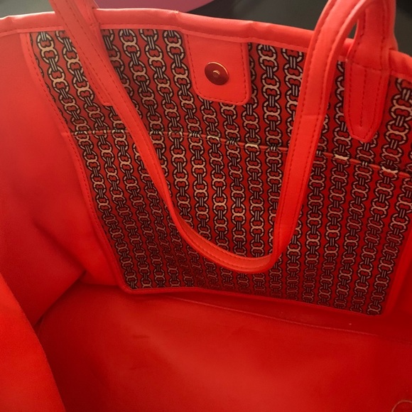 Tory Burch Red and Blue Tote Bag - Picture 3 of 9